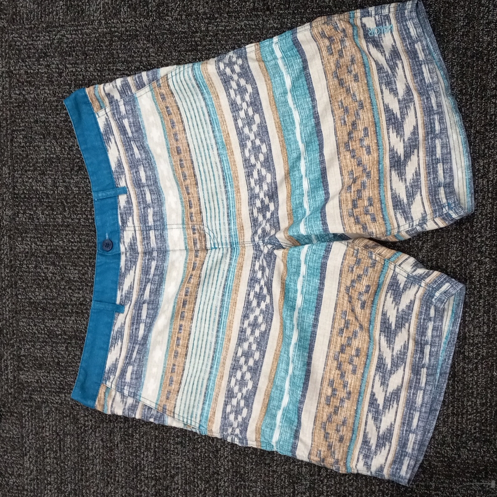 Valor mens sz 38 boardshorts